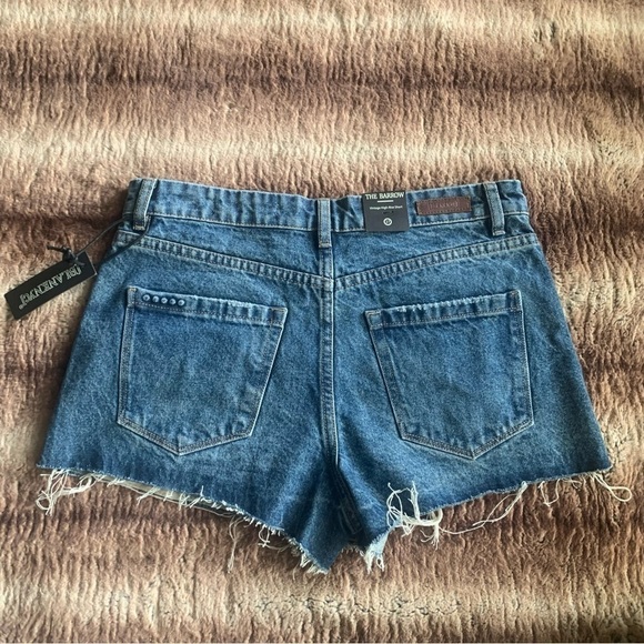 Blank NYC The Barrow Vintage High-Rise Short - Picture 2 of 7